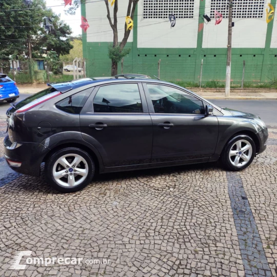 Focus 2.0 16V/SE/SE Plus Flex 5p Aut.