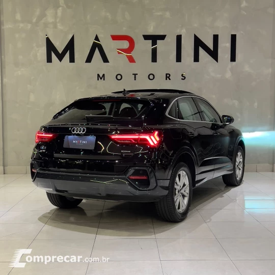 Q3 SPB Performance 2.0 TFSI Tipt. Quatt.