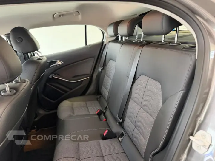 GLA 200 Style 1.6 TB 16V/Flex Aut.