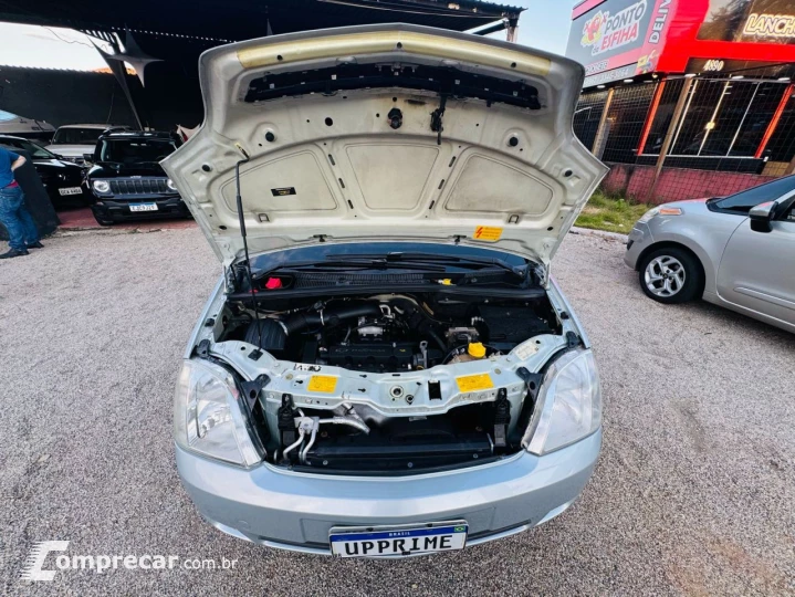 Meriva 1.8 4P FLEX PREMIUM EASYTRONIC AUTOMATIZADO