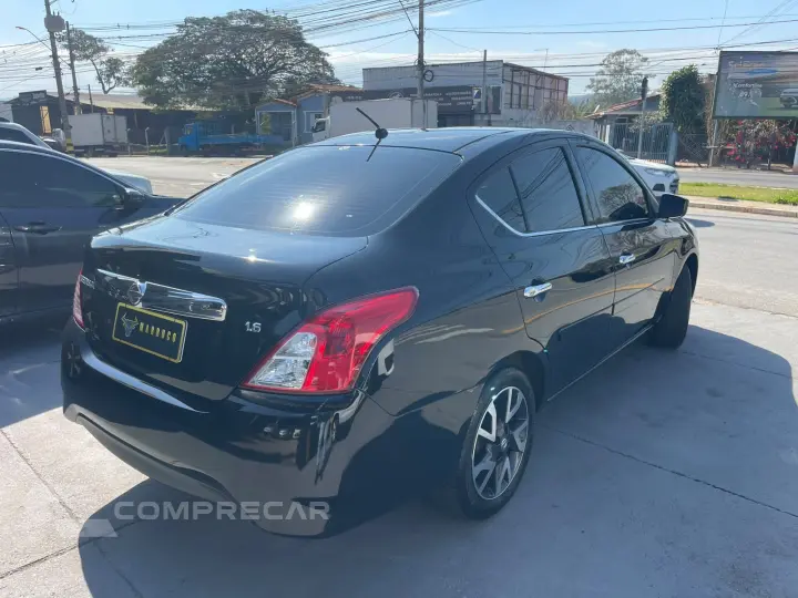 VERSA 1.6 16V Unique