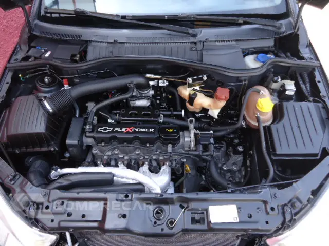 CORSA 1.0 MPFI Maxx Sedan 8V