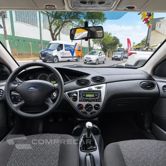 Focus Sedan 2.0 16V/2.0 16V Flex 4p