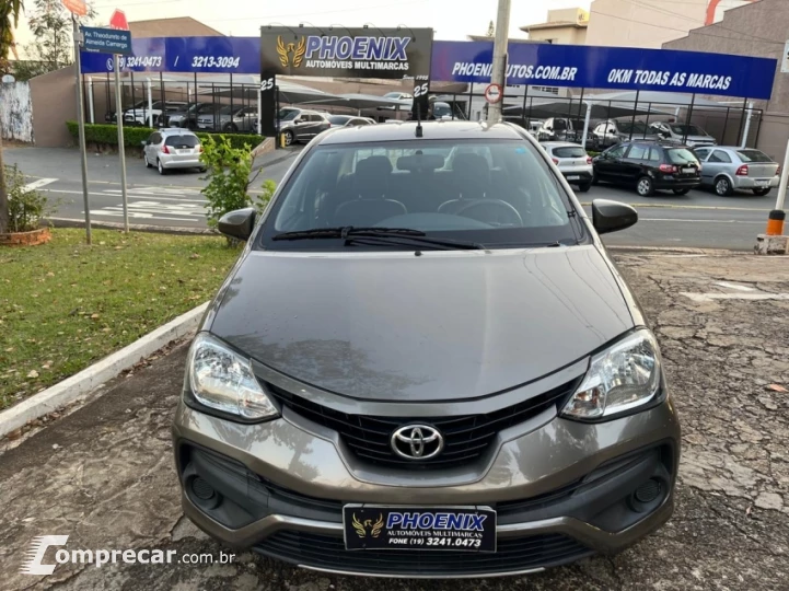 ETIOS 1.5 X Plus Sedan 16V
