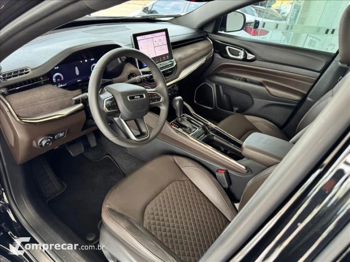 COMMANDER 1.3 T270 Turbo Overland