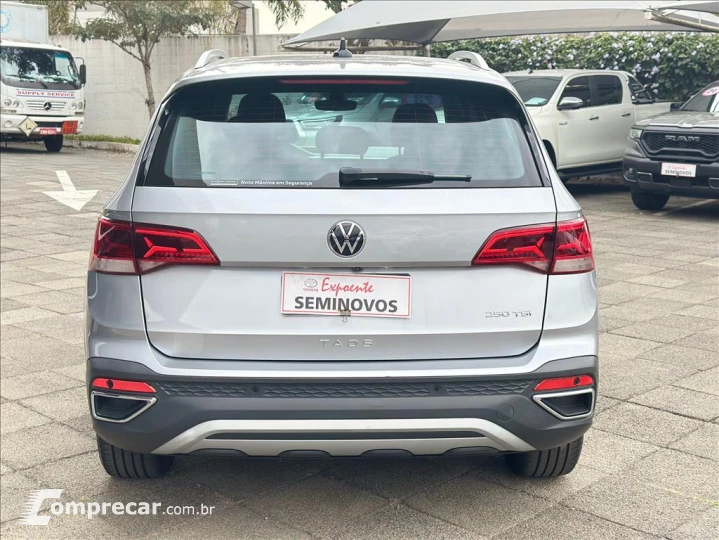 TAOS 1.4 250 TSI TOTAL FLEX HIGHLINE AUTOMÁTICO