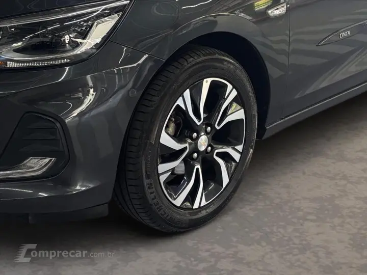 ONIX 1.0 TURBO FLEX PLUS PREMIER AUTOMÁTICO