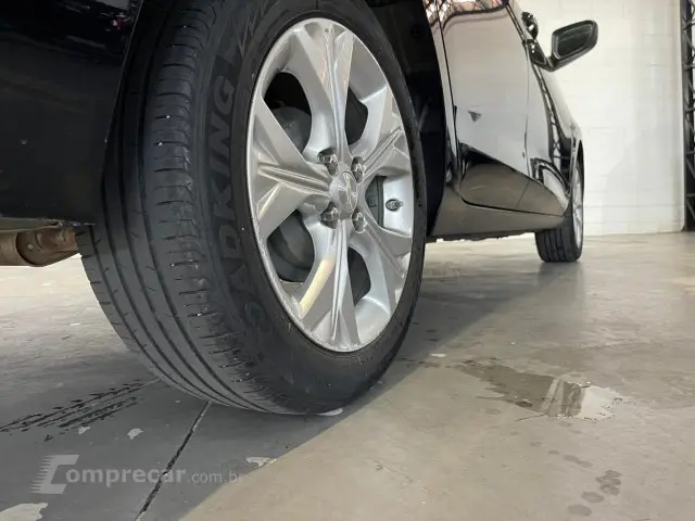 ONIX - 1.0 TURBO PLUS PREMIER AUTOMÁTICO