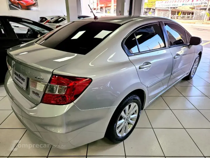 Civic Sedan LXR 2.0 Flexone 16V Aut. 4p