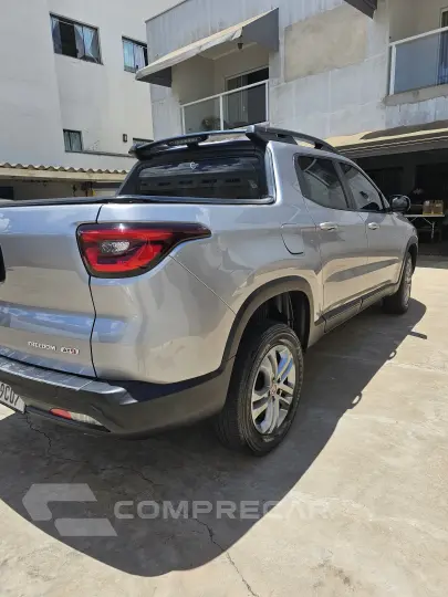 TORO 2.0 16V Turbo Freedom 4WD AT9