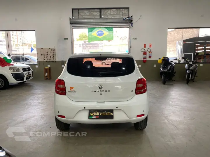 Sandero 1.6 EXPRESSION 8V FLEX 4P MANUAL