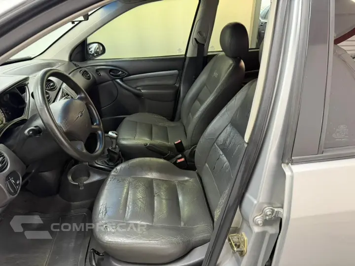 Focus Sedan 2.0 16V/2.0 16V Flex 4p