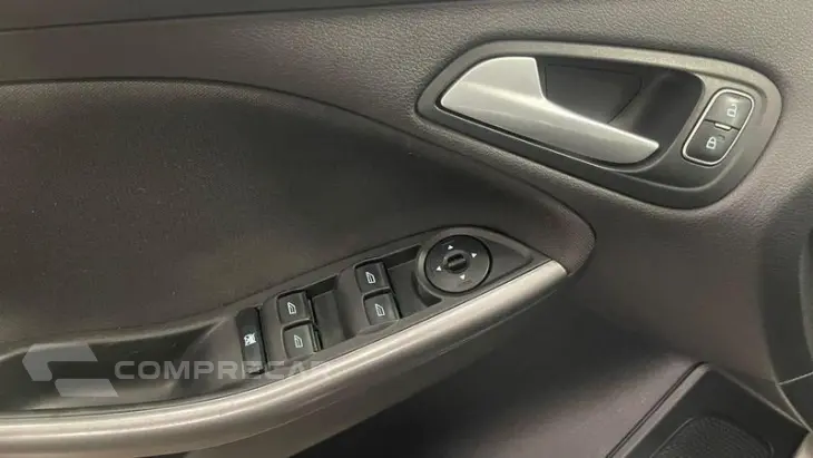 FOCUS 2.0 SE 16V FLEX 4P POWERSHIFT