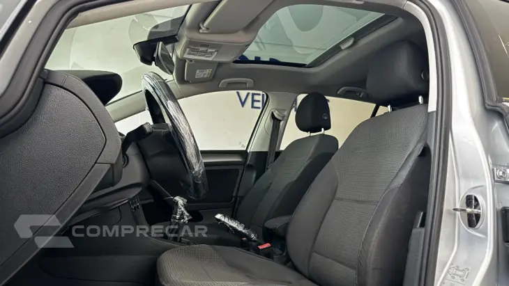 Golf Comfortline 1.0 TSI Total Flex Mec.