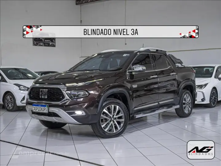 TORO 2.0 16V Turbo Ranch 4WD