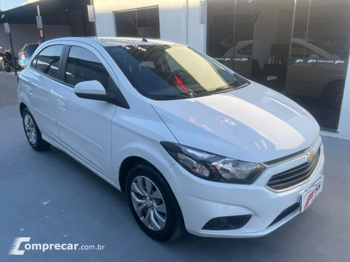 Onix Hatch 1.4 4P FLEX LT