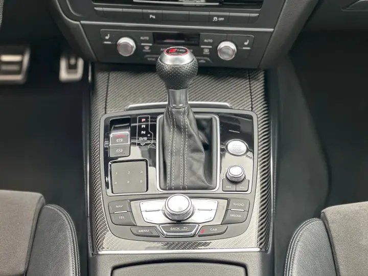 RS6 4.0 AVANT V8 32V BI-TURBO GASOLINA 4P TIPTRONIC