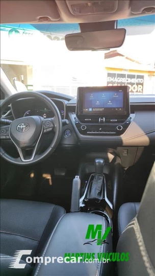 COROLLA 1.8 VVT-I Hybrid Altis