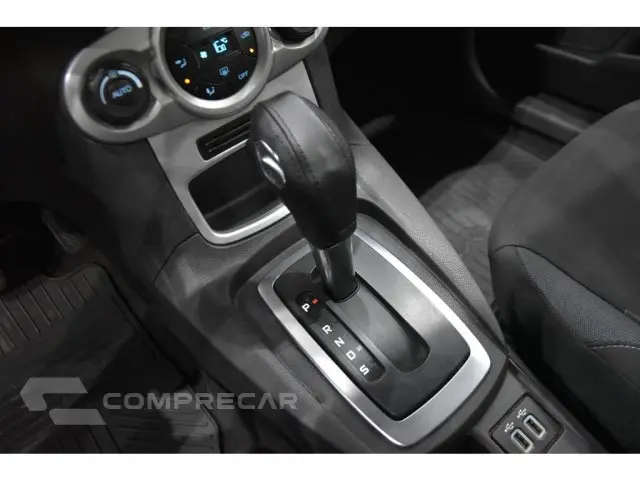 FIESTA HATCH - 1.6 TIVCT SEL POWERSHIFT