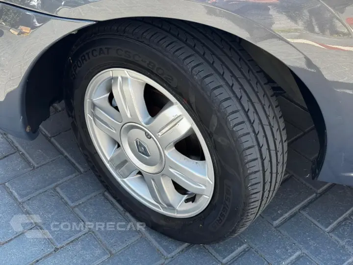 LOGAN 1.6 Expression 16V