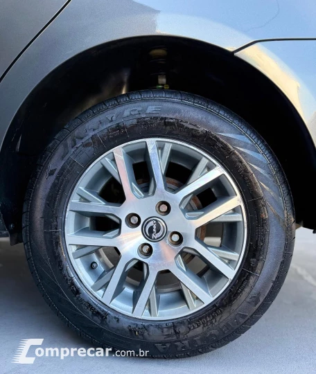 VOYAGE 1.6 MI 8V