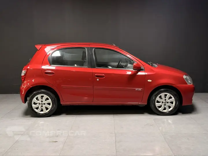 ETIOS 1.3 XS 16V FLEX 4P MANUAL