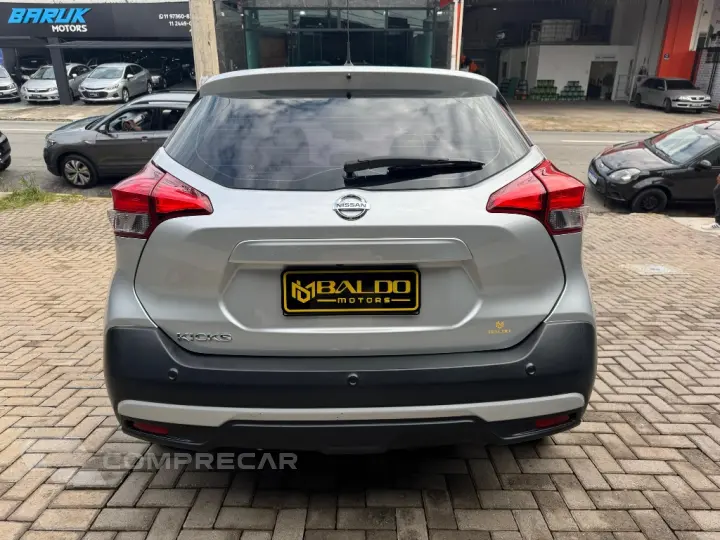 KICKS SV 1.6 16V FlexStar 5p Aut.