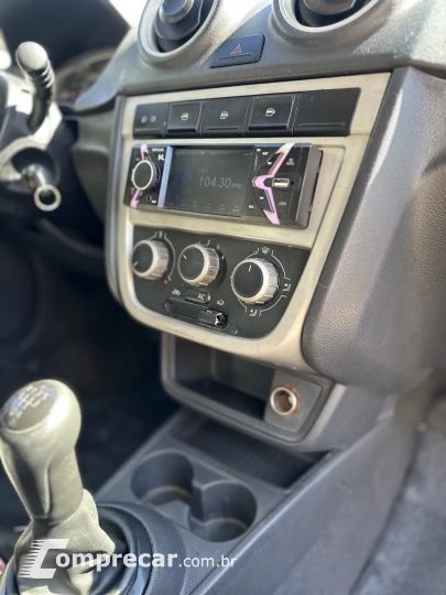 VOYAGE 1.0 MI Comfortline 8V