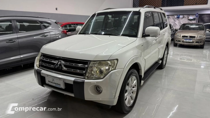 Pajero HPE Full 3.2 4x4 T.I.Dies. 5p Aut