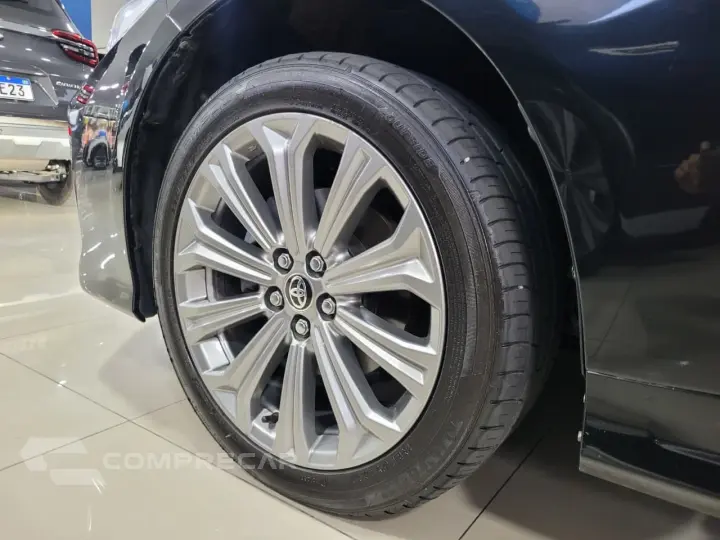 Corolla Altis Prem. 1.8 Aut. (Híbrido)