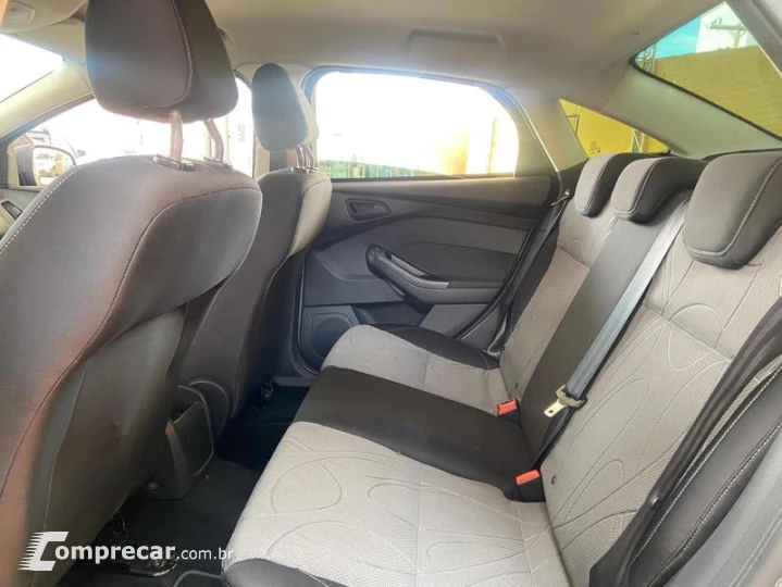 FOCUS SEDAN 2.0 16V 4P