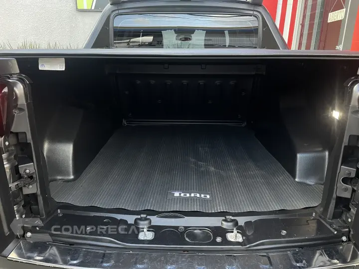 TORO 1.3 TURBO 270 FLEX VOLCANO AT6