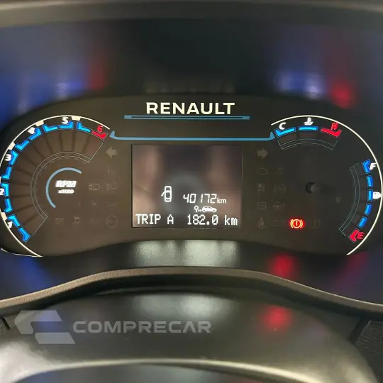 Kwid KWID Intense 1.0 Flex 12V 5p Mec.