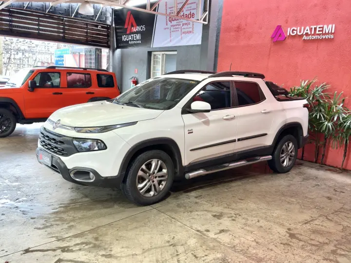 TORO 2.0 16V TURBO DIESEL FREEDOM 4WD AT9