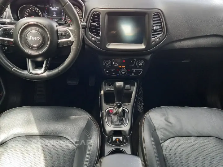 Compass 2.0 16V Flex Longitude Automático