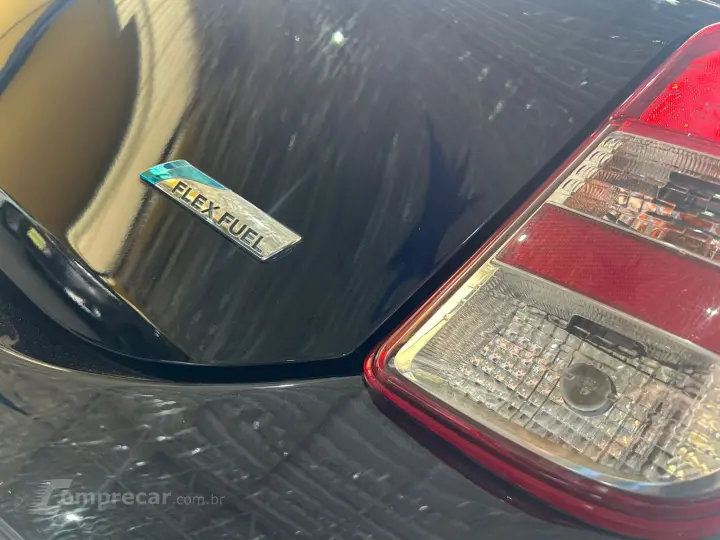 MARCH SV 1.6 16V Flex Fuel