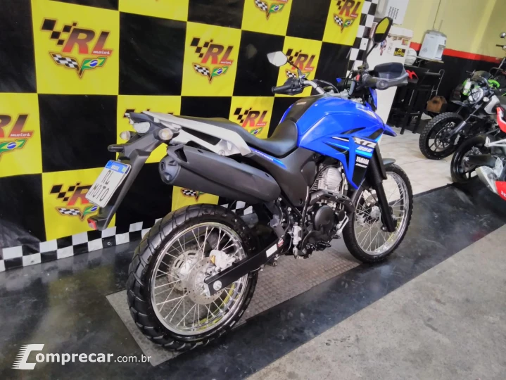 XTZ 250 Lander