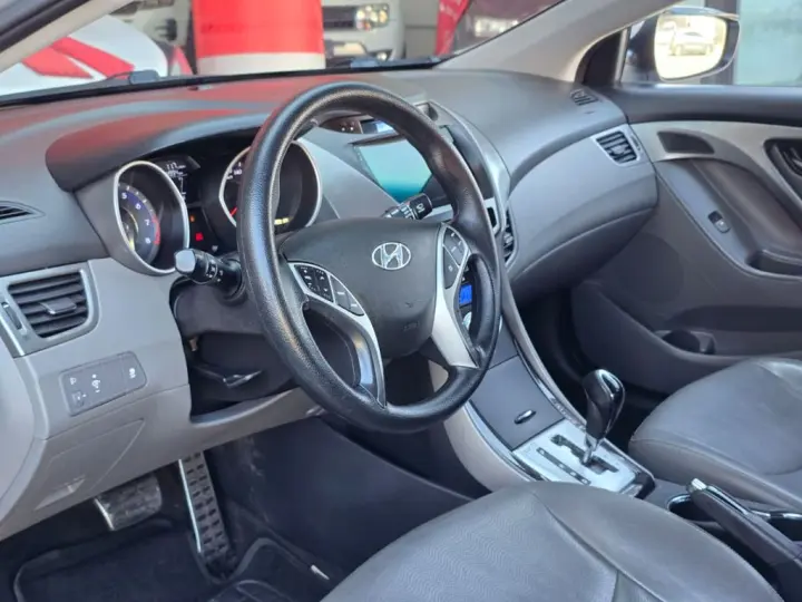 Elantra GLS 1.8 16V Aut.