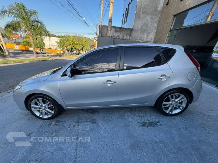 i30 2.0 16V 145cv 5p Mec.