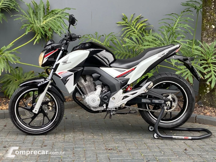 CB 250F TWISTER