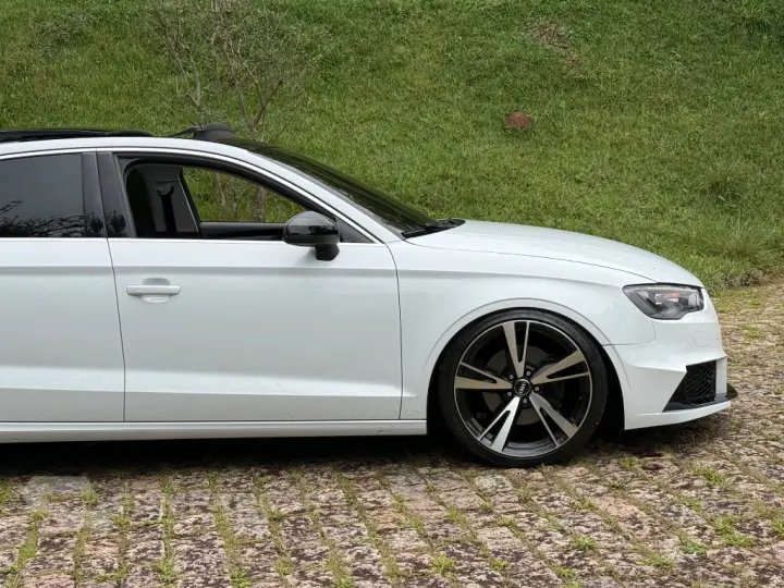 A3 Sed. Ambition 2.0 TSFI 220cv S-tronic