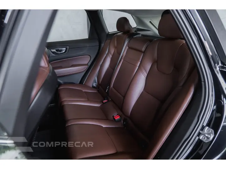 XC60 2.0 T5 GASOLINA MOMENTUM AWD GEARTRONIC