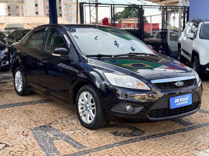 FOCUS 2.0 GLX Sedan 16V