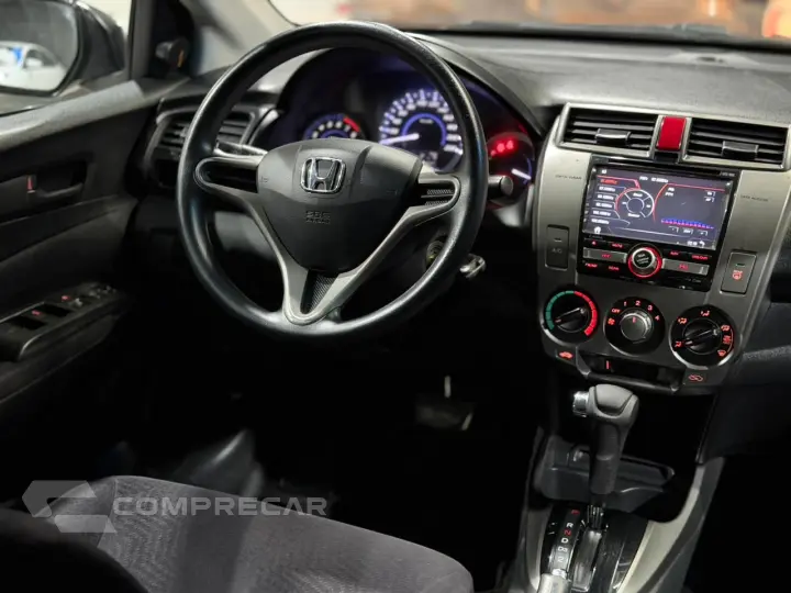 CITY 1.5 LX Sedan 16V