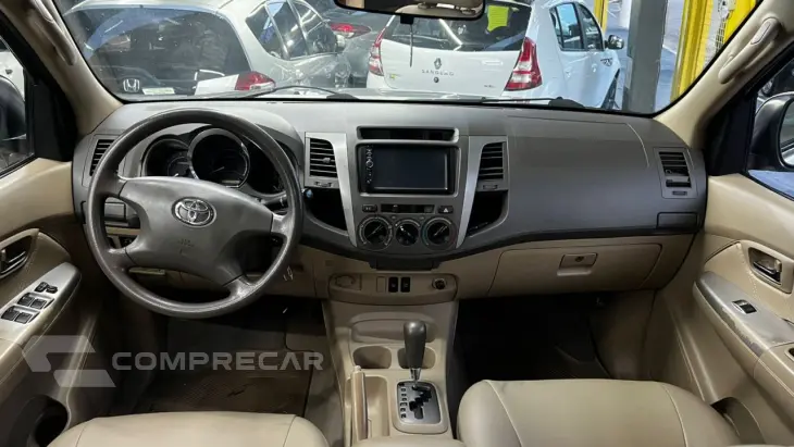 Hilux SW4 2.7 16V 4P SR AUTOMÁTICO