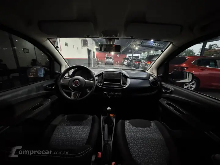 Uno 1.0 4P FLEX ATTRACTIVE