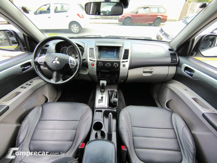 Pajero DAKAR/HPE 3.5 4x4 Flex 5p Aut.