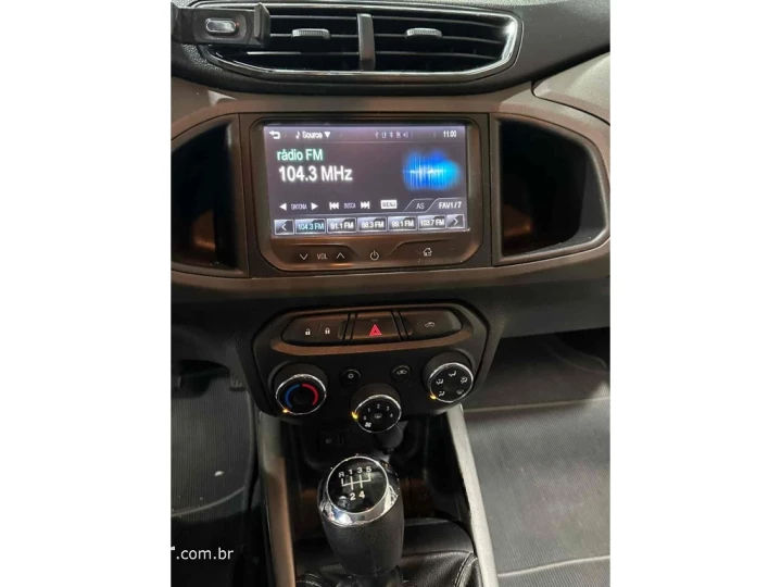 PRISMA 1.4 MPFI LT 8V FLEX 4P MANUAL
