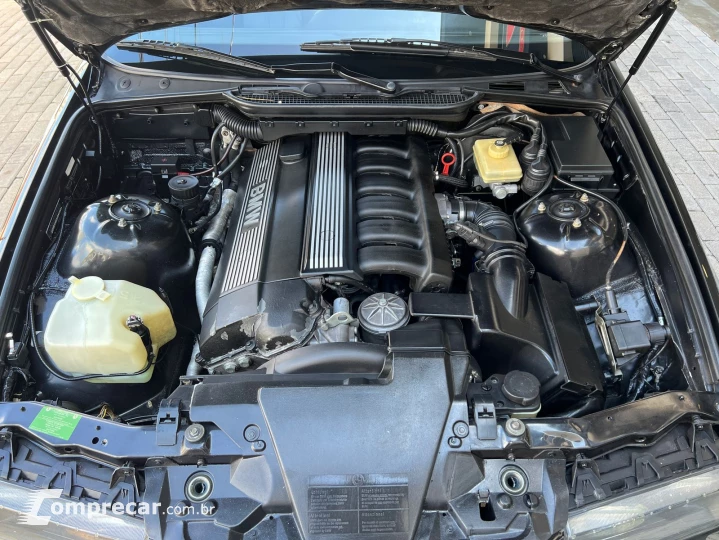 325I 2.5 Sedan 24V