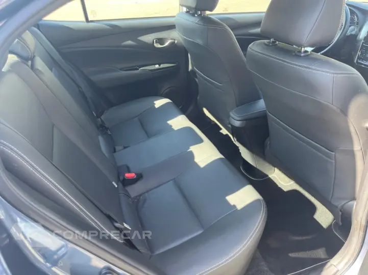 YARIS 1.5 16V Sedan XS Connect